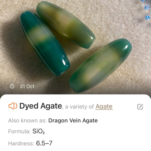 2/$20, Green Agate Short Necklace, Large Gemstone Bar Pendant & Bronze Chain - Picture 9 of 11